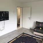 Sultan *